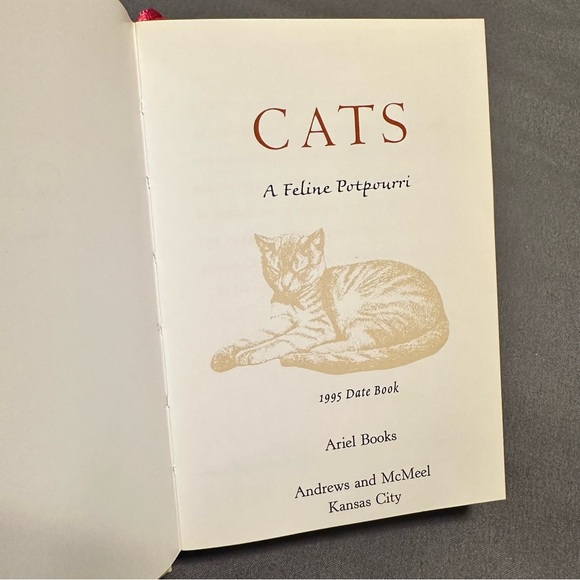 📚Vintage 1995 Cat Calendar Agenda Hardcover Illustrated Book - Picture 9 of 12